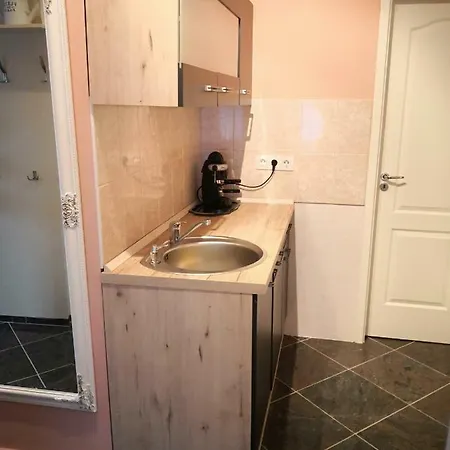Kupola Apartment *