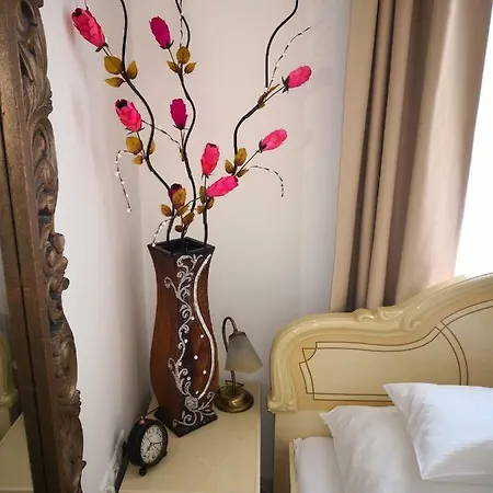 Apartment Kupola *
